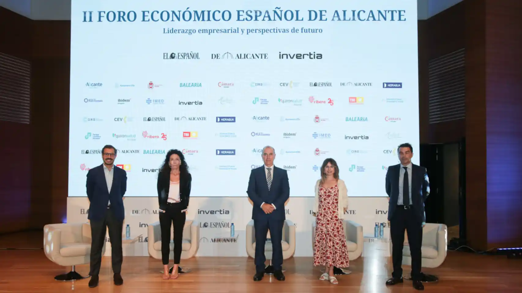 II Foro Económico El Español: La colaboración público-privada, «el mayor reto de la sanidad española en Alicante»