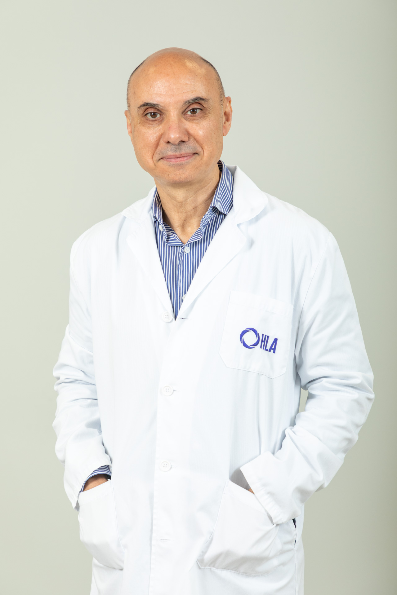 Dr. Lorenzo Rabadán