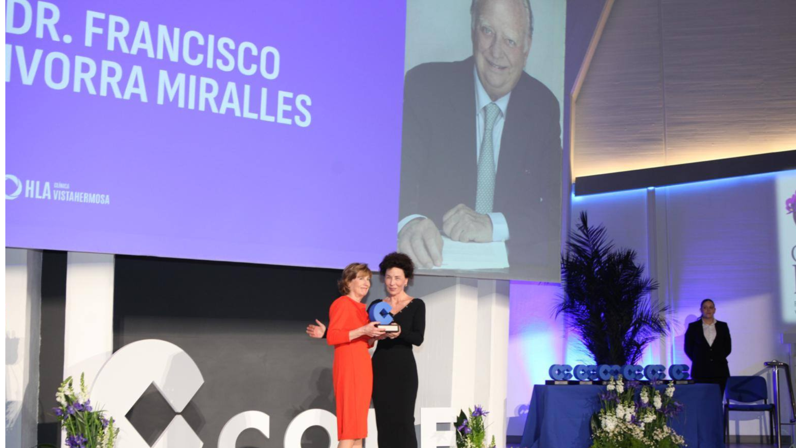Premios COPE Alicante 2025: Dr. Francisco Iborra, reconocimiento a la excelencia y al compromiso sanitario